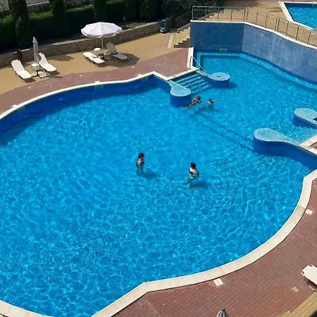 Apartment Bratanov Royal Palm
